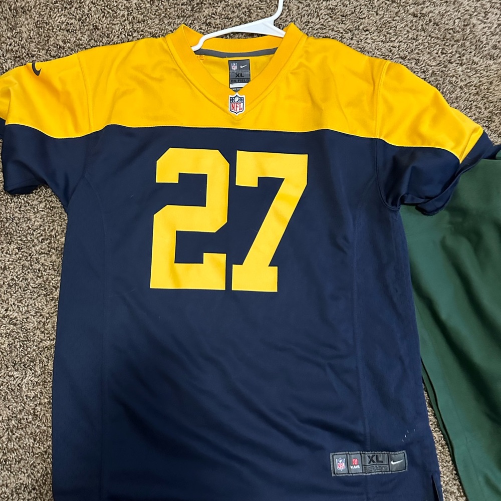 Eddie Lacy youth XL Jersey